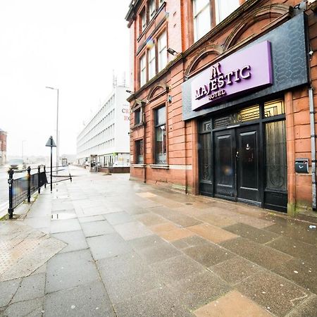 Oyo Hotel Majestic Barrow-in-Furness Esterno foto