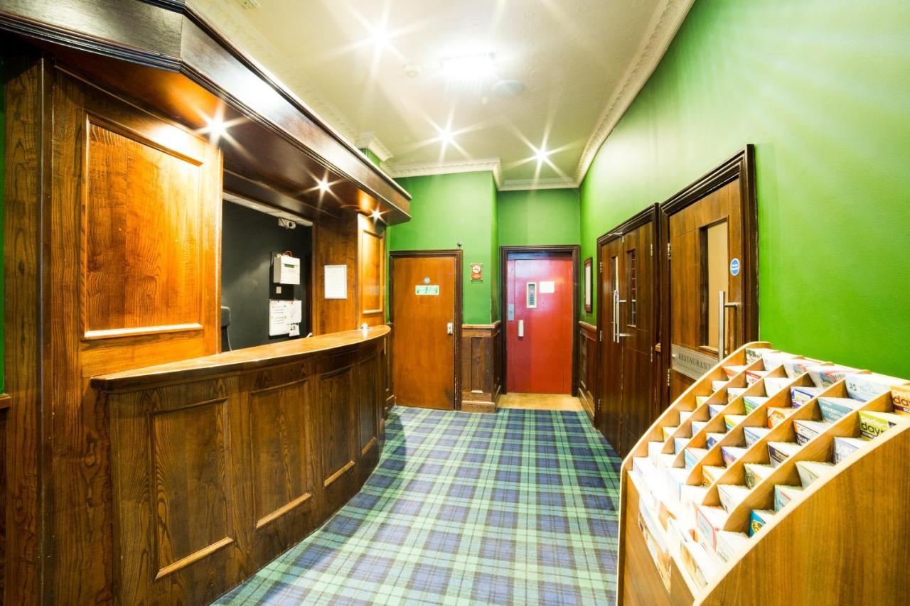 Oyo Hotel Majestic Barrow-in-Furness Esterno foto