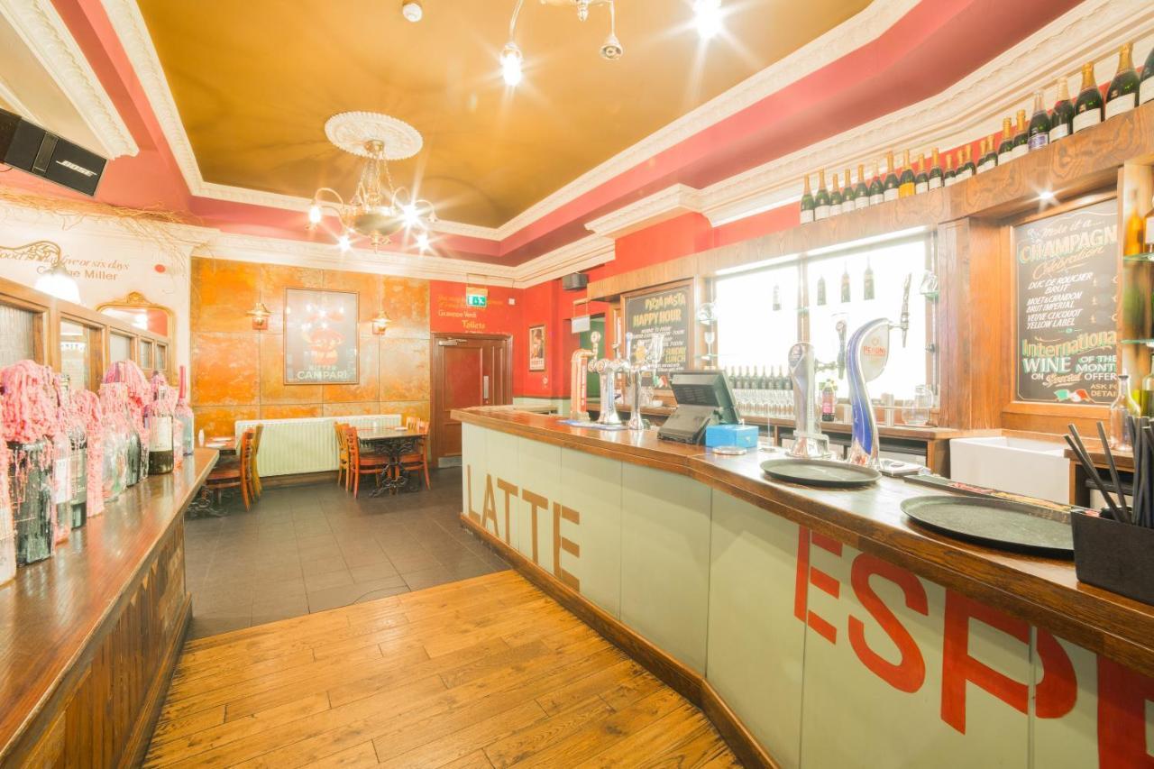 Oyo Hotel Majestic Barrow-in-Furness Esterno foto