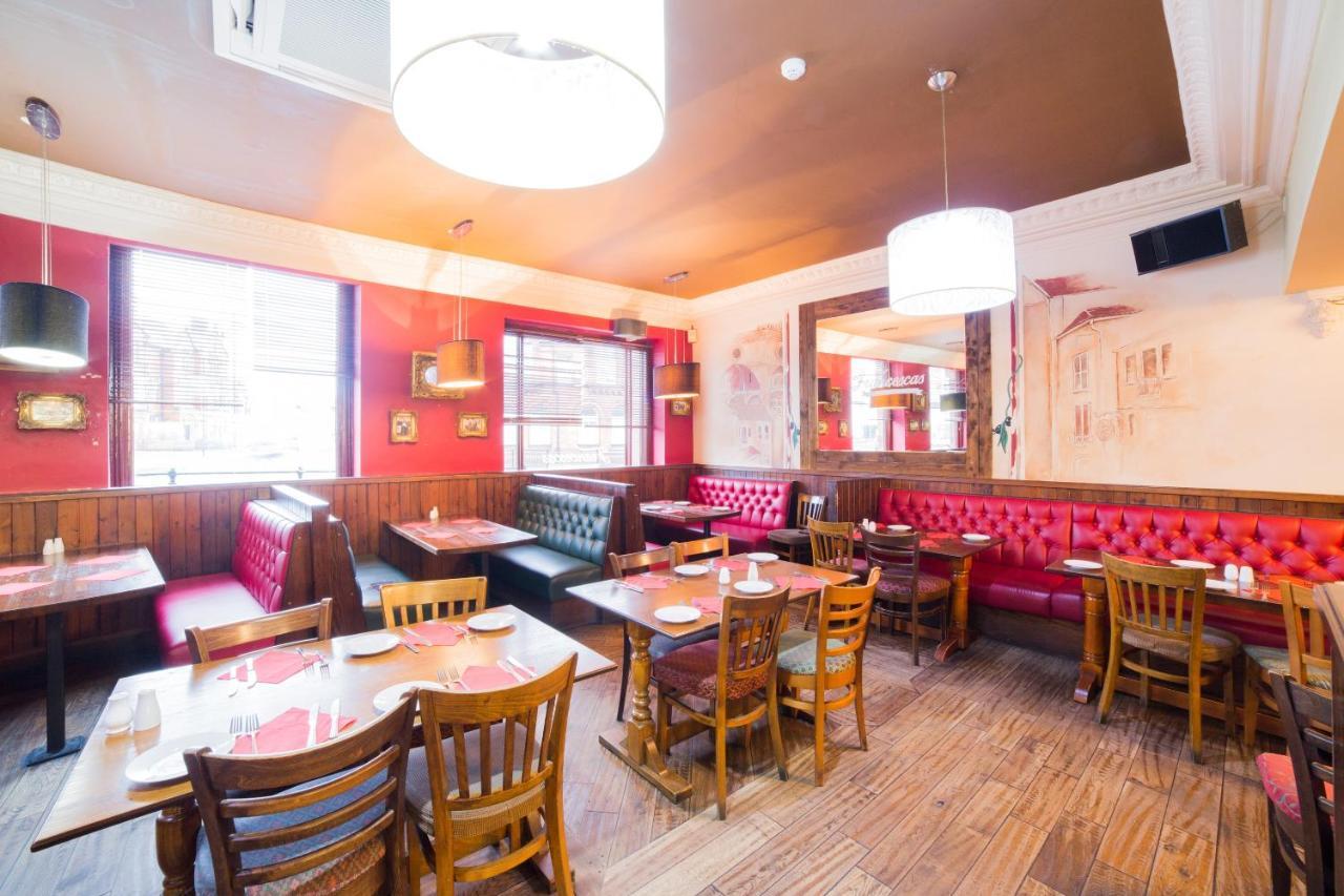 Oyo Hotel Majestic Barrow-in-Furness Esterno foto