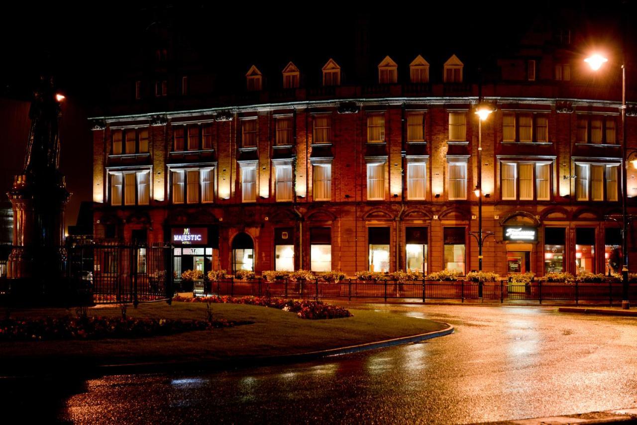 Oyo Hotel Majestic Barrow-in-Furness Esterno foto